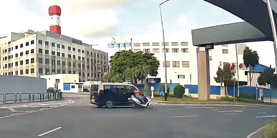 Rider hurt as taxi fails to give way: Macau police 